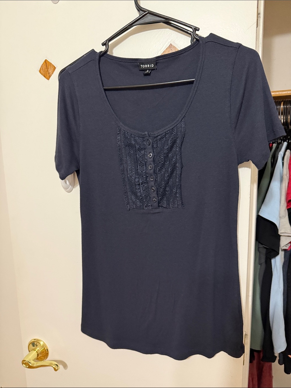 torrid dark grey short sleeve scoop tee with lace placket